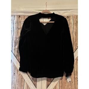 Womens Paige sz XS velvet long sleeve top..oversized‎ can easily fit a S #296